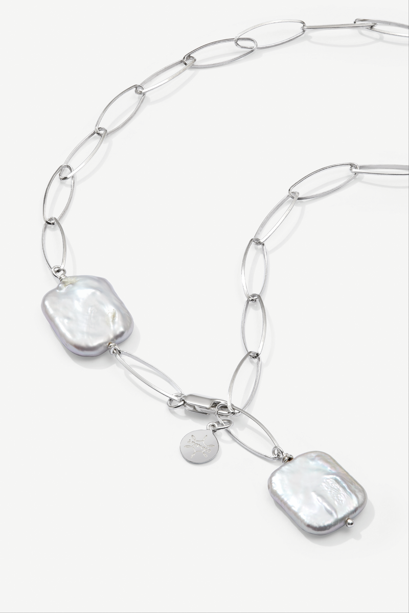 Necklace "Pearl Tie"