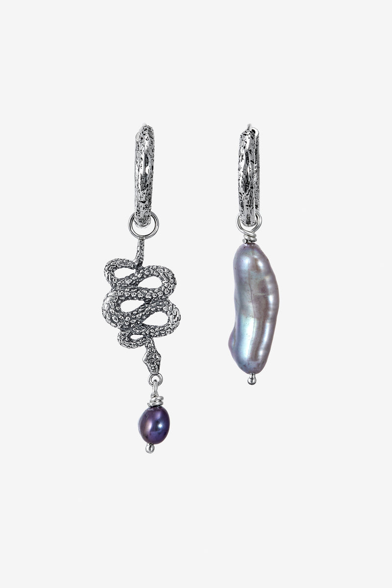 Earrings "Black Mamba"