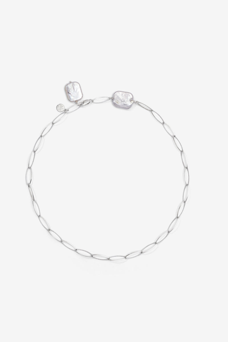 Necklace "Pearl Tie"